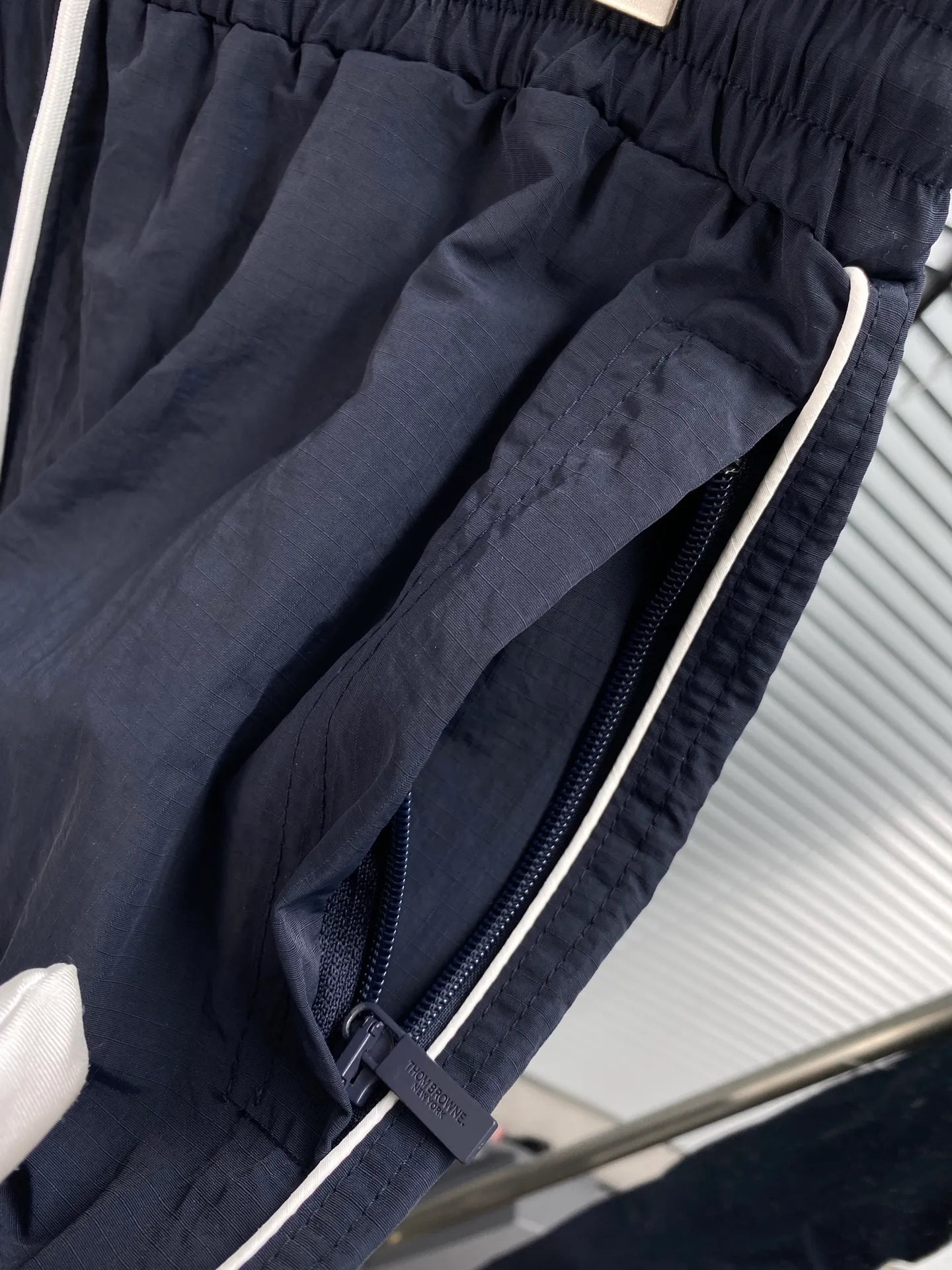 THOM BROWNE ：Light Green Navy Blue Gray Sizes：1.2.3.4